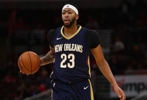 以他为轴心 以他为轴心